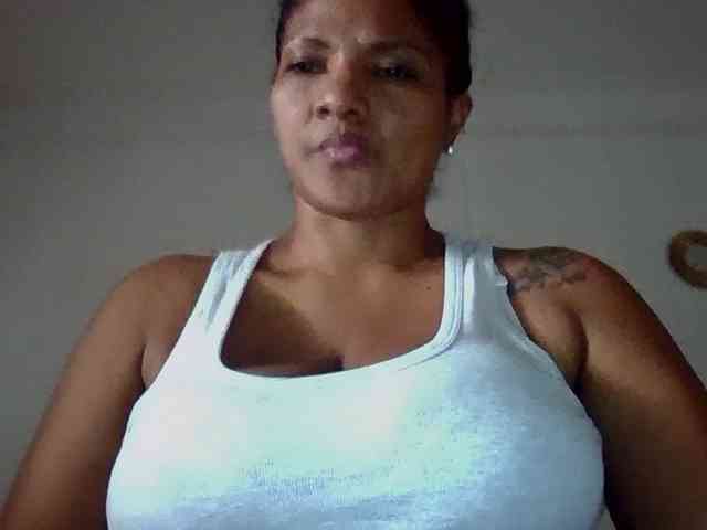 ALEJANDRA07 webcam