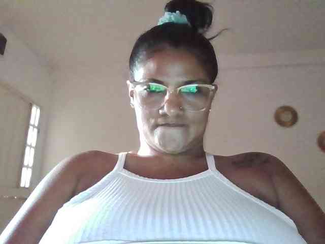 ALEJANDRA07 webcam