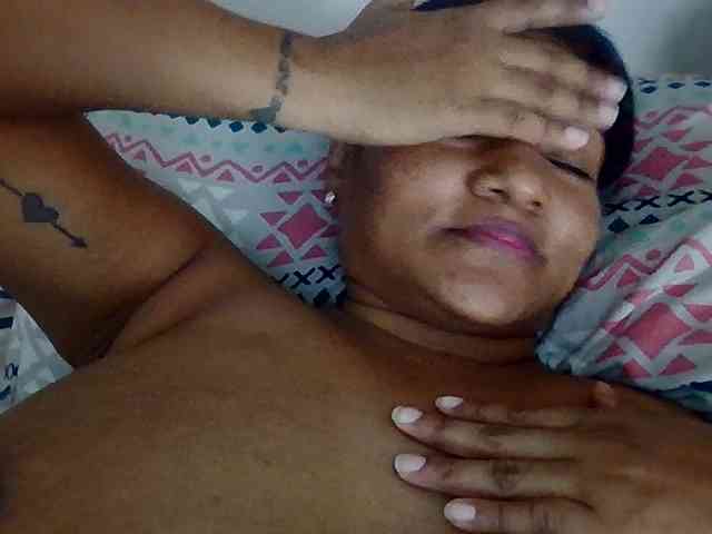 ALEJANDRA07 webcam