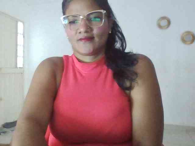 ALEJANDRA07 webcam