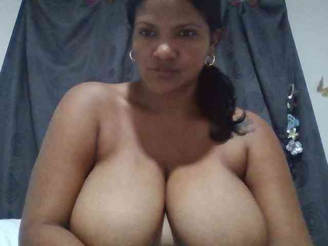 ALEJANDRA07 webcam