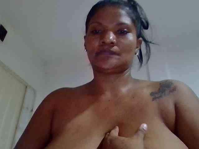 ALEJANDRA07 webcam