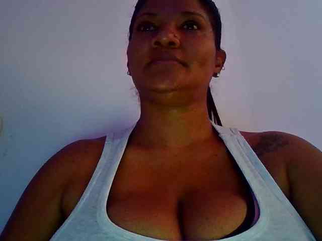 ALEJANDRA07 webcam