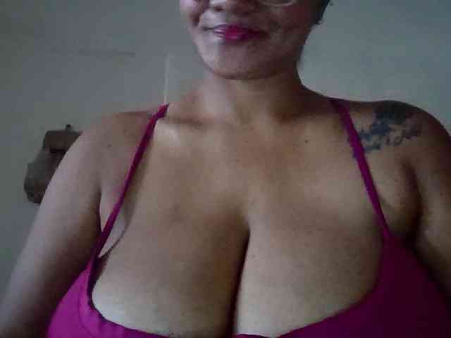 ALEJANDRA07 webcam