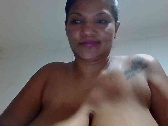 ALEJANDRA07 webcam