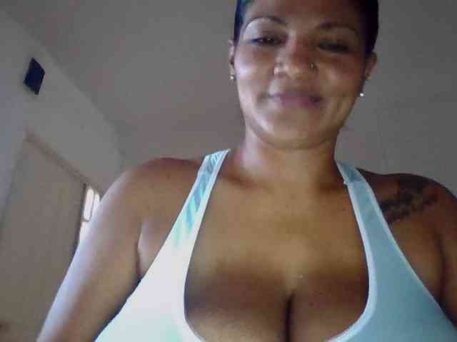 ALEJANDRA07 webcam