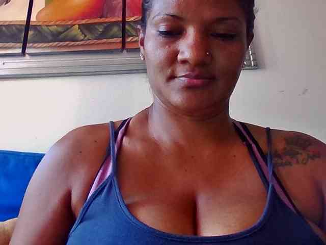 ALEJANDRA07 webcam