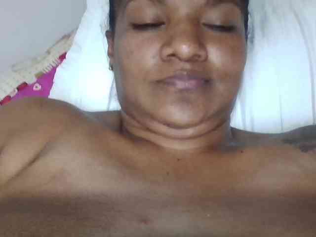 ALEJANDRA07 webcam