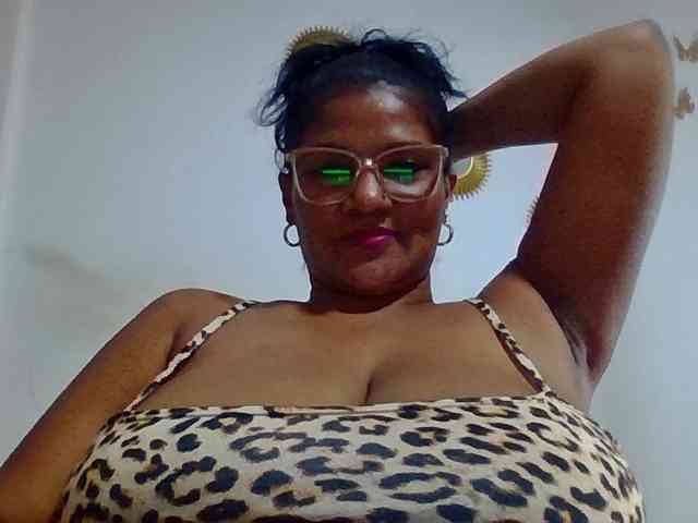 ALEJANDRA07 webcam