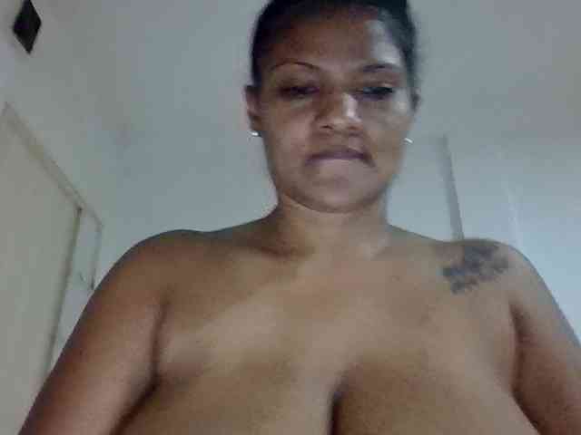 ALEJANDRA07 webcam