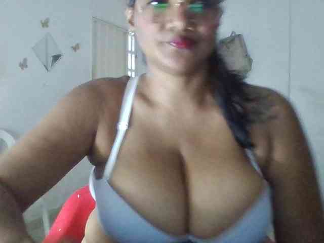ALEJANDRA07 webcam