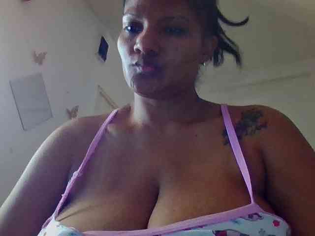 ALEJANDRA07 webcam