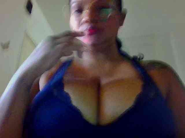 ALEJANDRA07 webcam