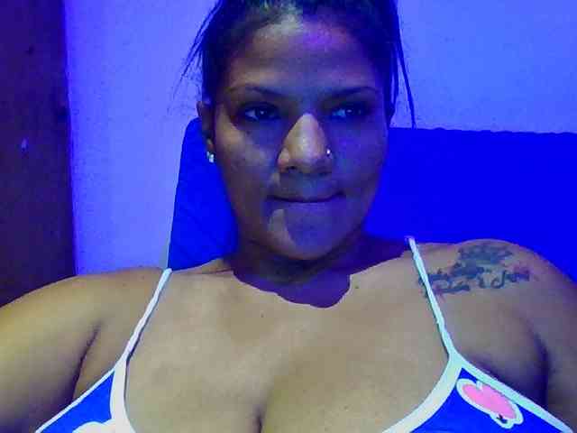 ALEJANDRA07 webcam
