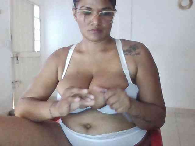 Modella: ALEJANDRA07