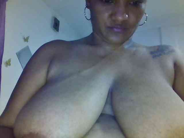 ALEJANDRA07 webcam