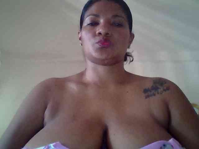 ALEJANDRA07 webcam