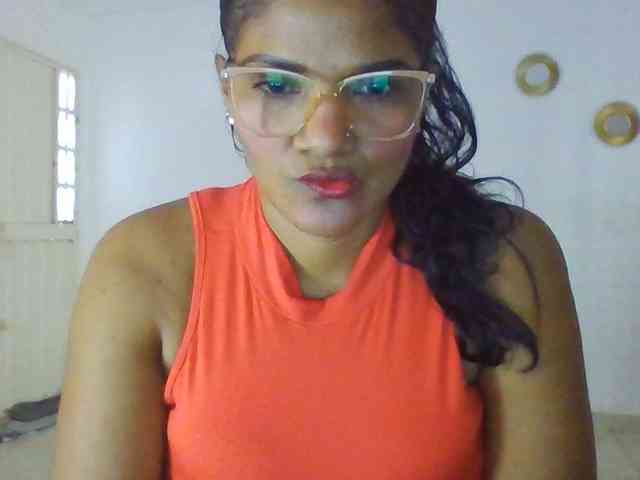 ALEJANDRA07 webcam