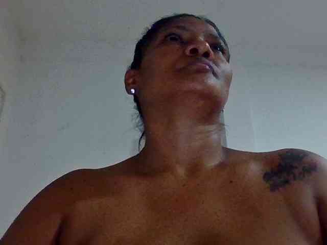 ALEJANDRA07 webcam