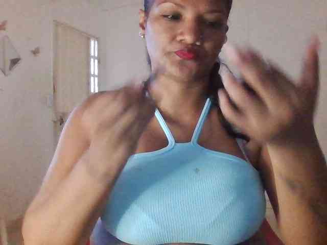 ALEJANDRA07 webcam