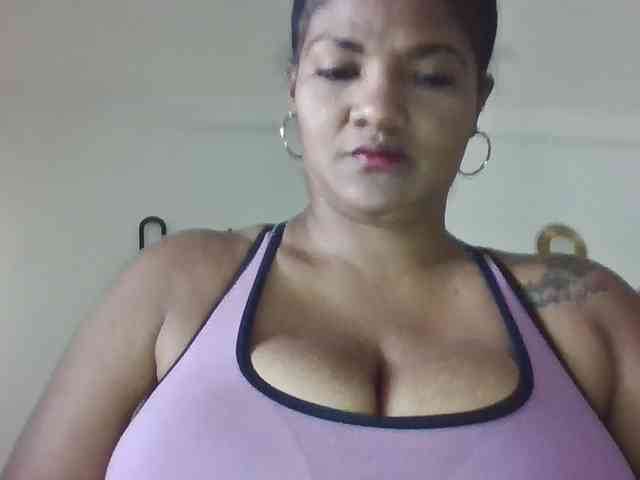 ALEJANDRA07 webcam