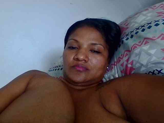 ALEJANDRA07 webcam