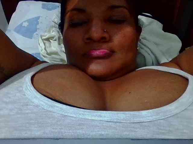 ALEJANDRA07 webcam