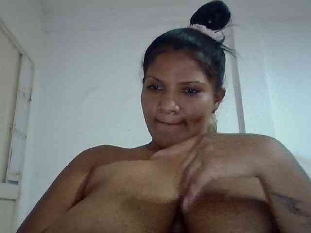 ALEJANDRA07 webcam