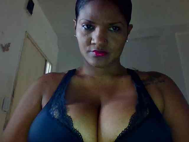 ALEJANDRA07 webcam