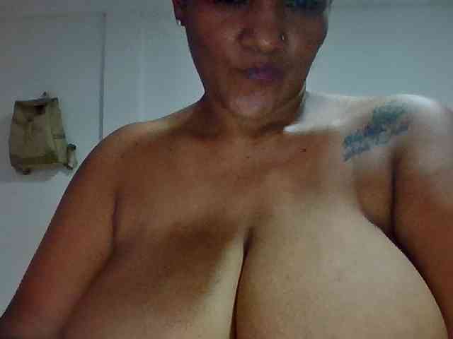 ALEJANDRA07 webcam