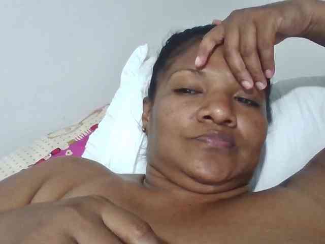 ALEJANDRA07 webcam