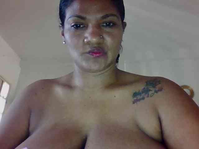 ALEJANDRA07 webcam