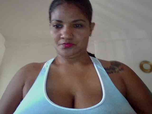 ALEJANDRA07 webcam