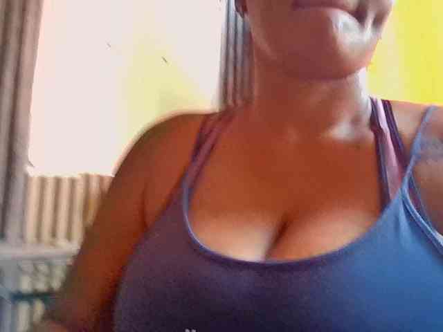 ALEJANDRA07 webcam