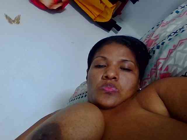 ALEJANDRA07 webcam
