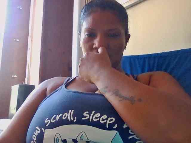 ALEJANDRA07 webcam