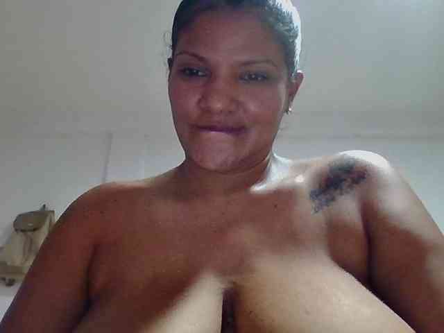 ALEJANDRA07 webcam