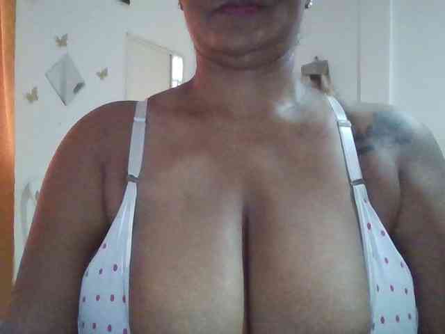 ALEJANDRA07 webcam