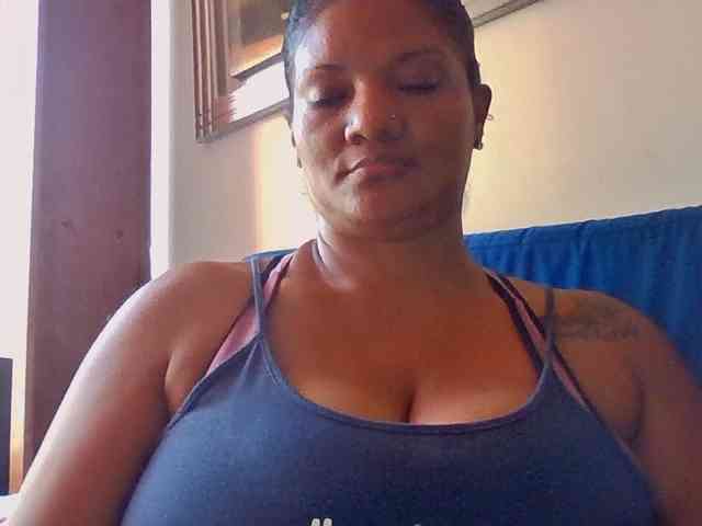 ALEJANDRA07 webcam