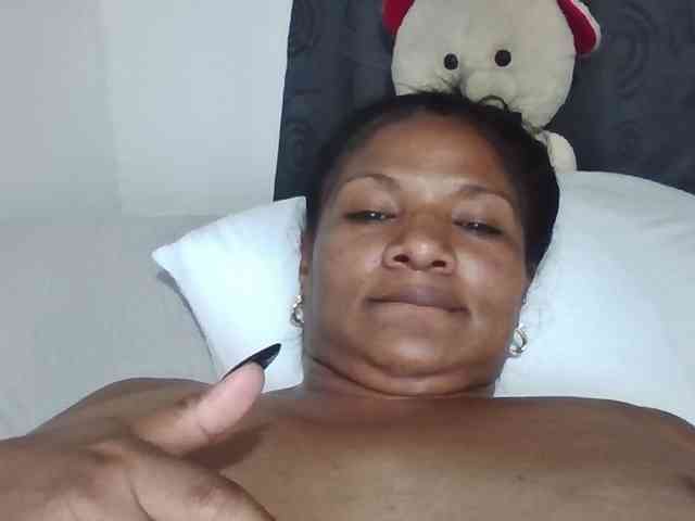ALEJANDRA07 webcam