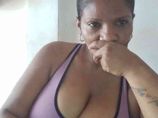 ALEJANDRA07 webcam