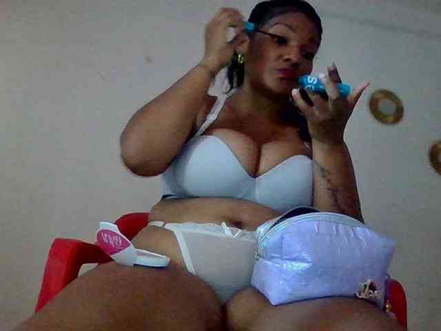 ALEJANDRA07 webcam