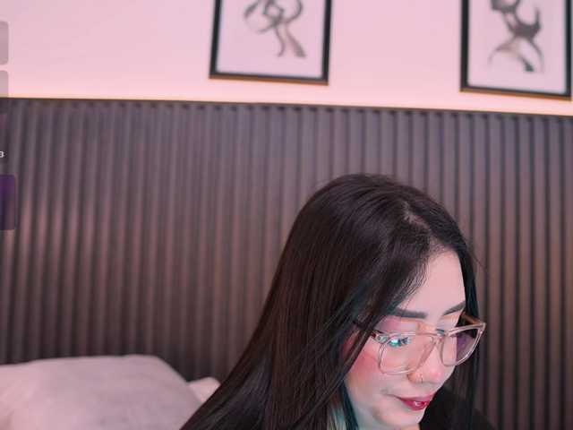 haylie-1 live cam on BongaCams