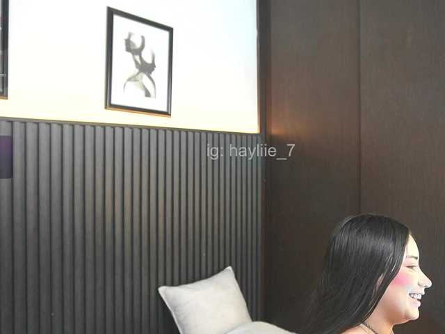 haylie-1 live cam on BongaCams