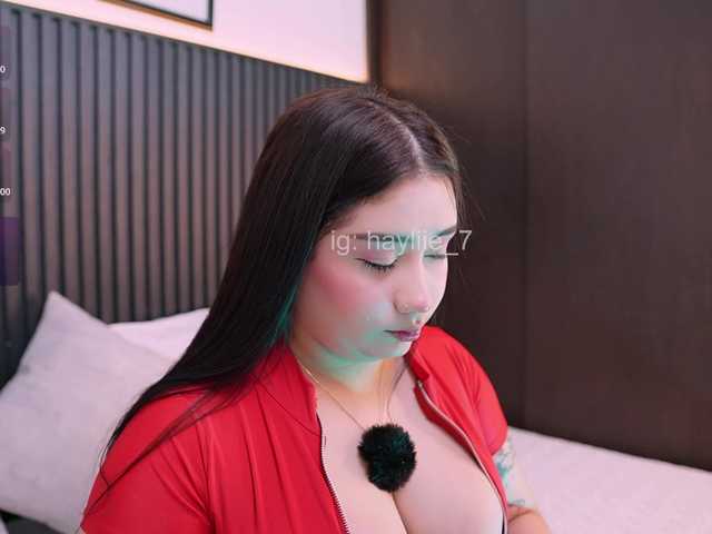 haylie-1 live cam on BongaCams