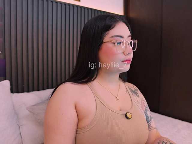 haylie-1 live cam on BongaCams