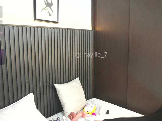 haylie-1 live cam on BongaCams