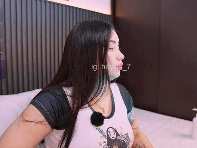 haylie-1 live cam on BongaCams