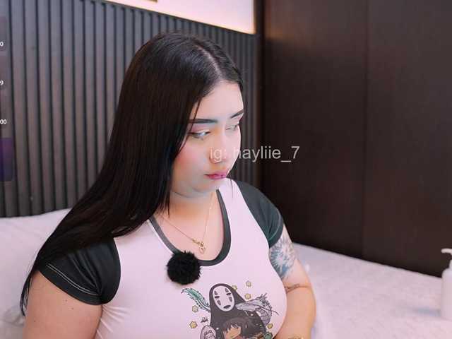 haylie-1 live cam on BongaCams