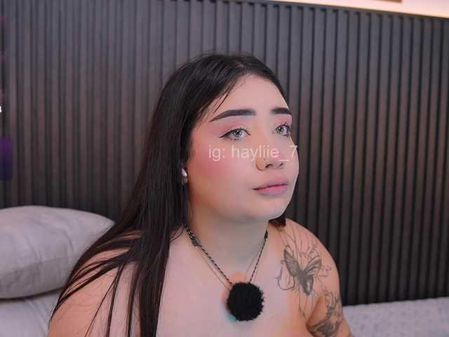 haylie-1 live webcam show
